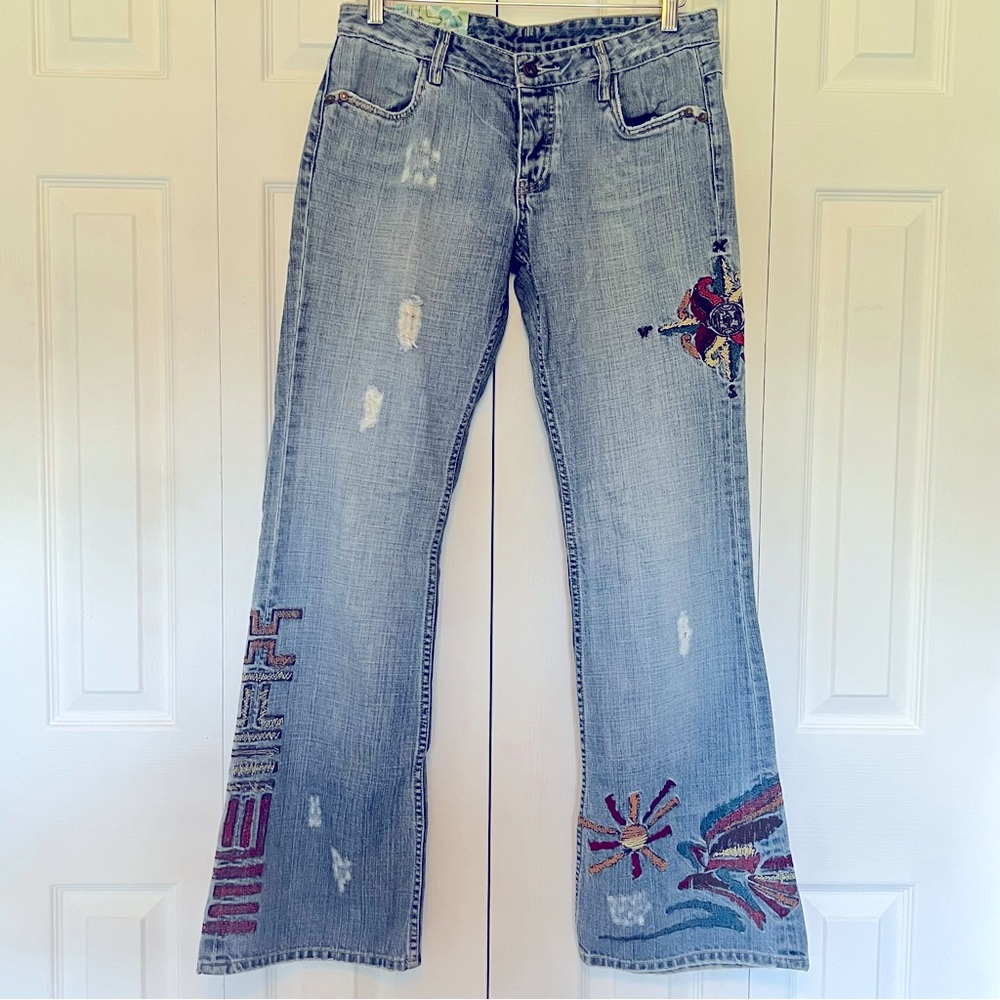Embroidered Buffalo David Jeans